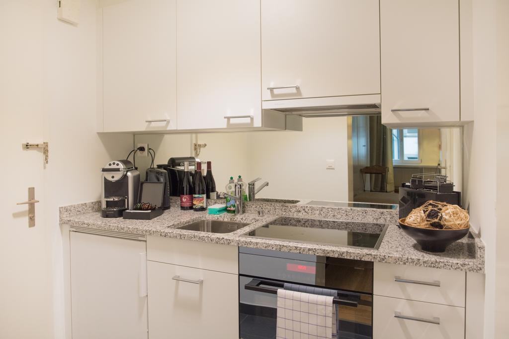 Stylish Apartment In The Heart Of Zug By Airhome Εξωτερικό φωτογραφία